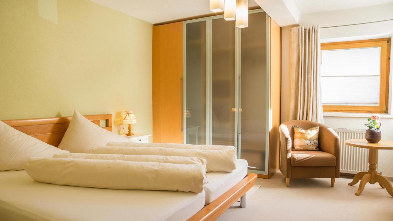 Bellamonte Bed and Breakfast Sankt Anton am Arlberg Esterno foto